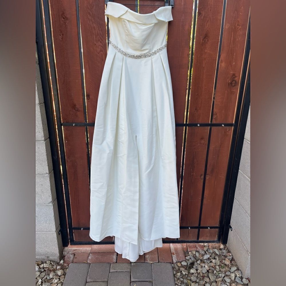 Sachin + Babi Cream Strapless Gown - Picture 2 of 13